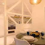 Charming 1br - Stylish & Cozy In Principe Real | By Airnest Apartmán *