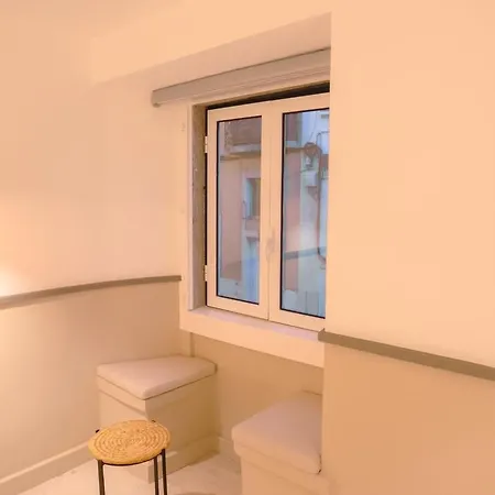 Lejlighed Charming 1br - Stylish & Cozy In Principe Real | By Airnest *