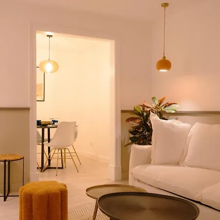 Charming 1br - Stylish & Cozy In Principe Real | By Airnest Lizbona