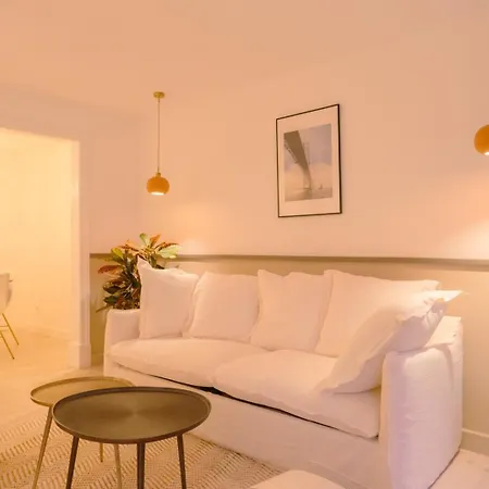 Lejlighed Charming 1br - Stylish & Cozy In Principe Real | By Airnest