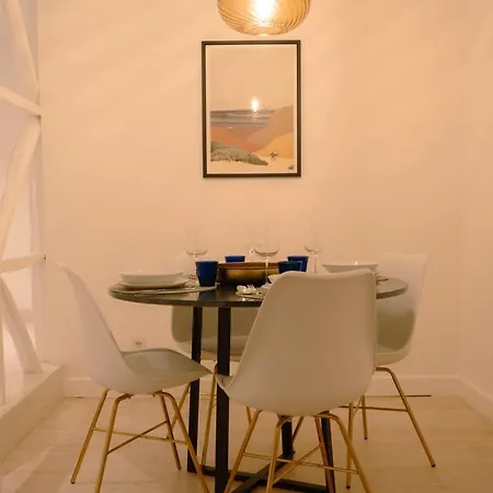 Charming 1br - Stylish & Cozy In Principe Real | By Airnest Lizbona